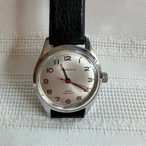 Caravelle by Bulova Mechanical Watch‎ EUC Vintage 1977 Running - Picture 3 of 10